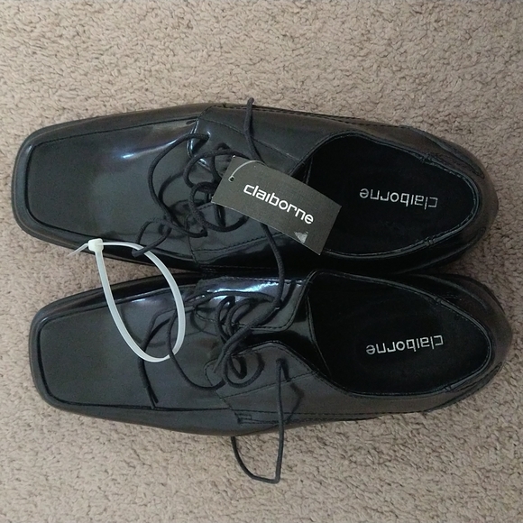 Liz Claiborne men's black formal shoes size 11 - Picture 3 of 3